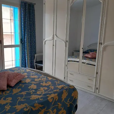 Arc Bleu Apartment *