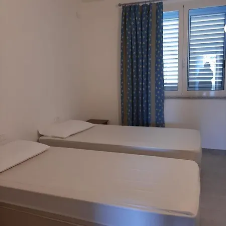 Апартаменты Arc Bleu *