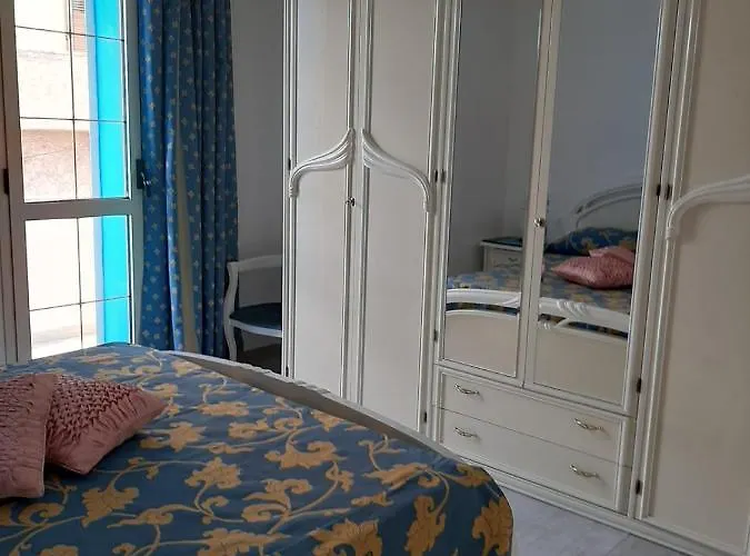 Arc Bleu Apartment *